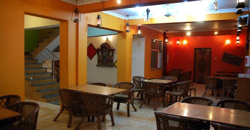 Casa De Baga Hotel Калангуте Екстериор снимка