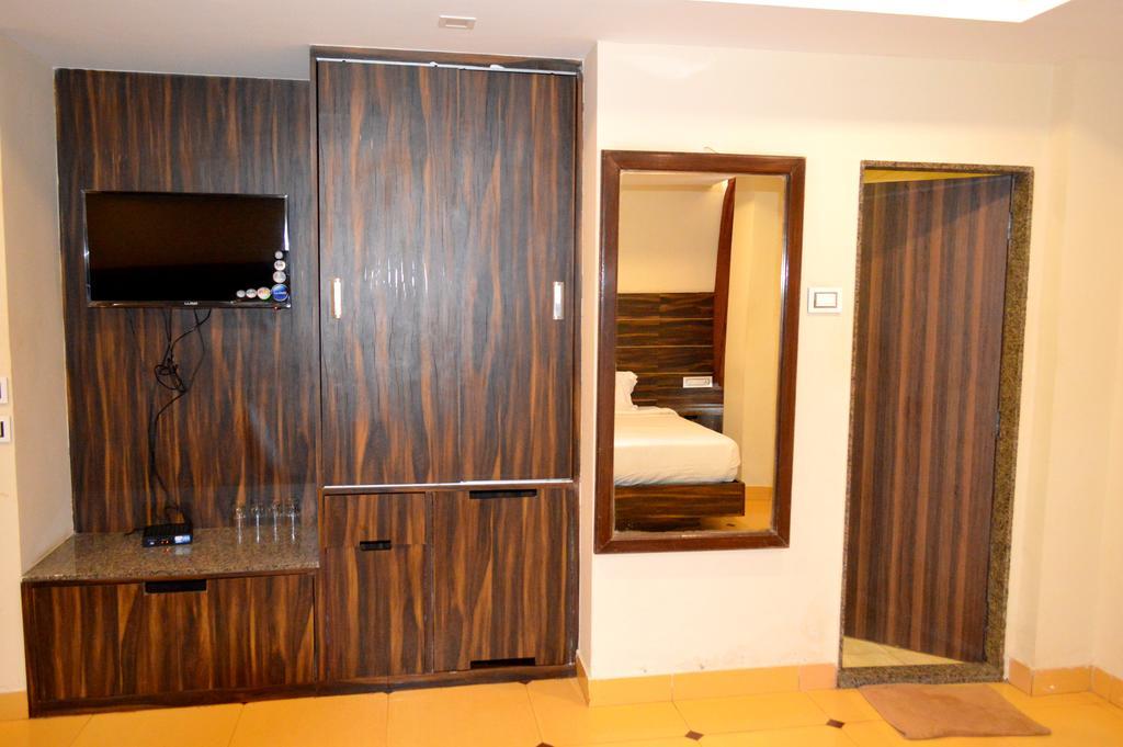 Casa De Baga Hotel Калангуте Екстериор снимка