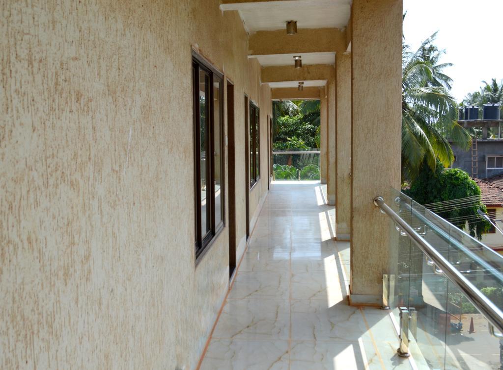 Casa De Baga Hotel Калангуте Екстериор снимка