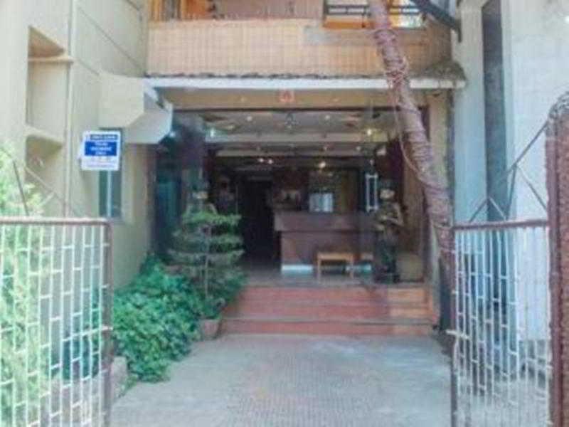 Casa De Baga Hotel Калангуте Екстериор снимка